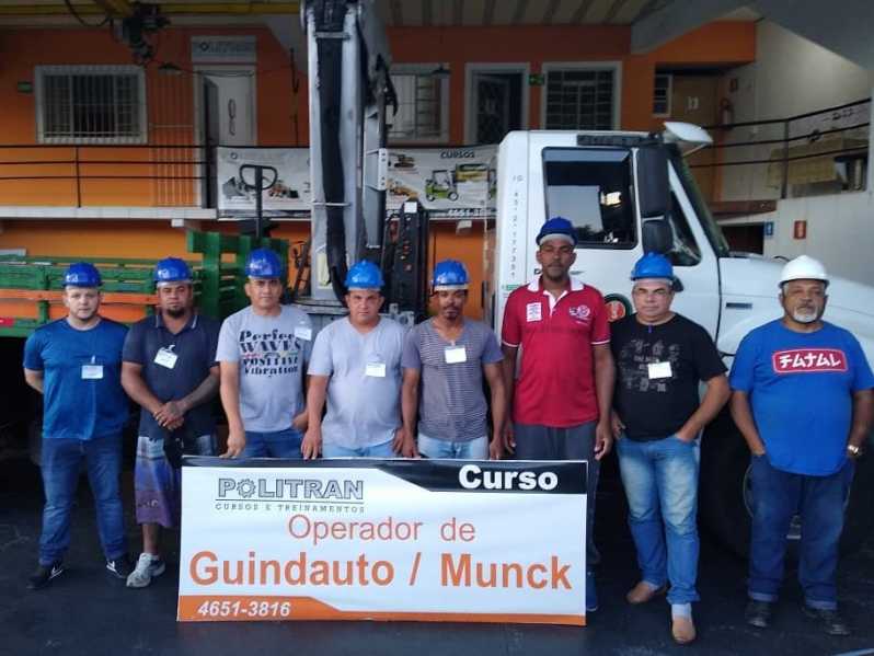 Curso de Operador de Caminhão Munck Valor Brás Cubas - Curso de Operador de Caminhão Munck